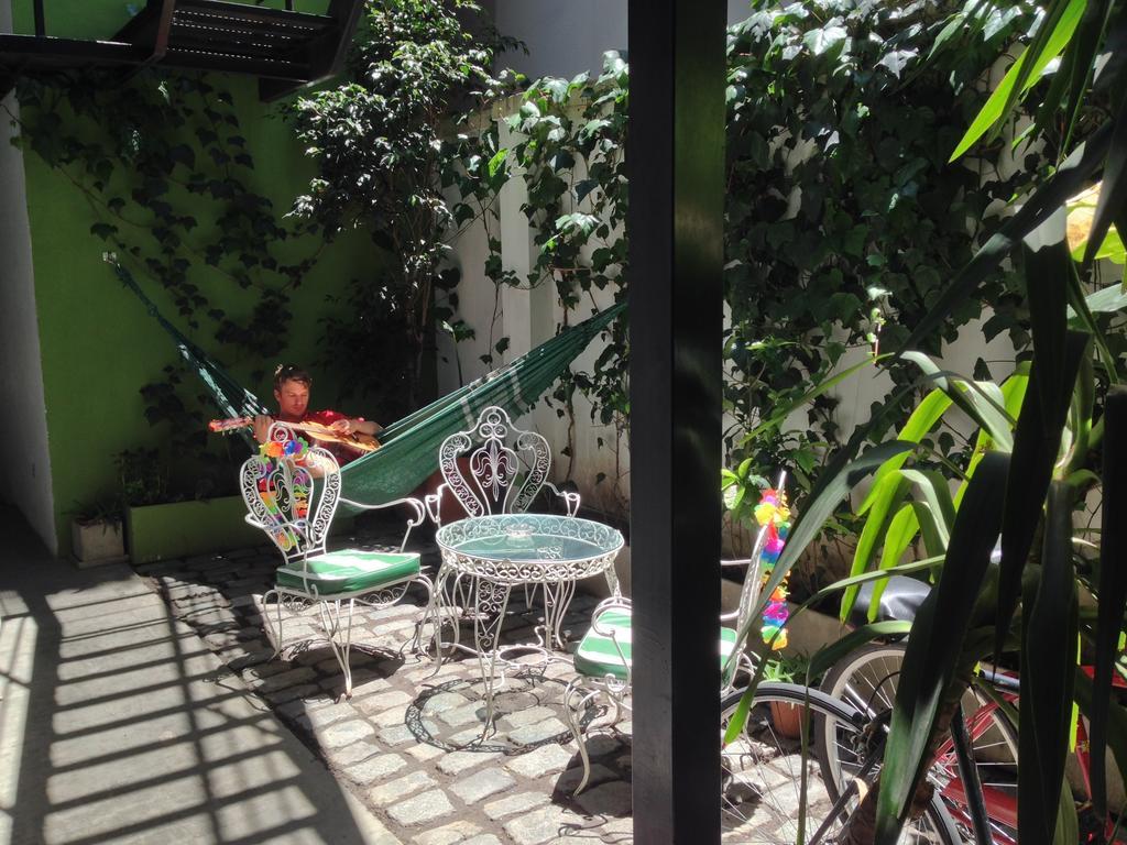 La Casa De Pichincha Hostel Buenos Aires Exterior photo